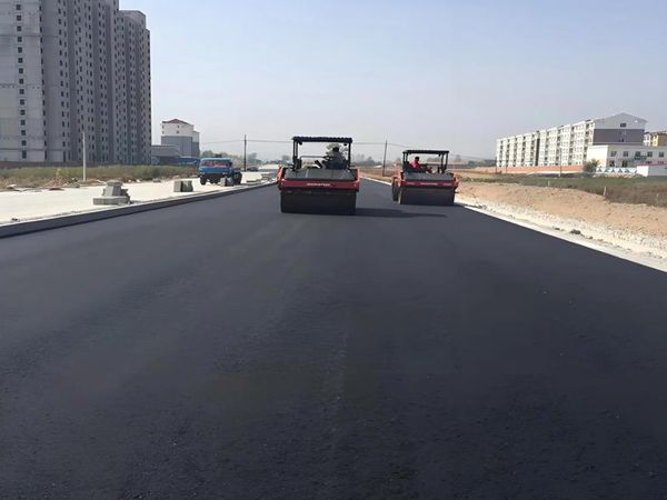 越城复合式沥青路面
