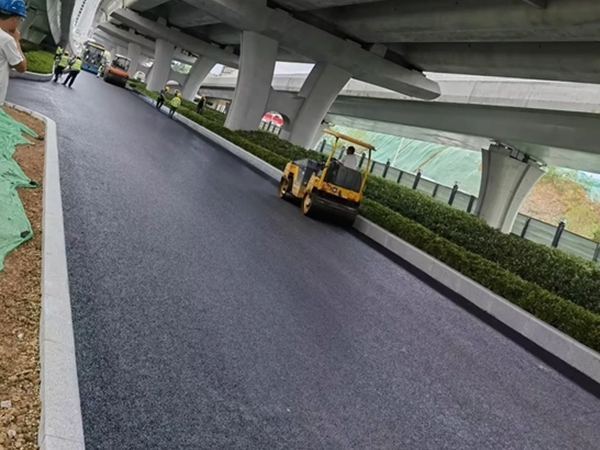 越城改性沥青路面铺设施工